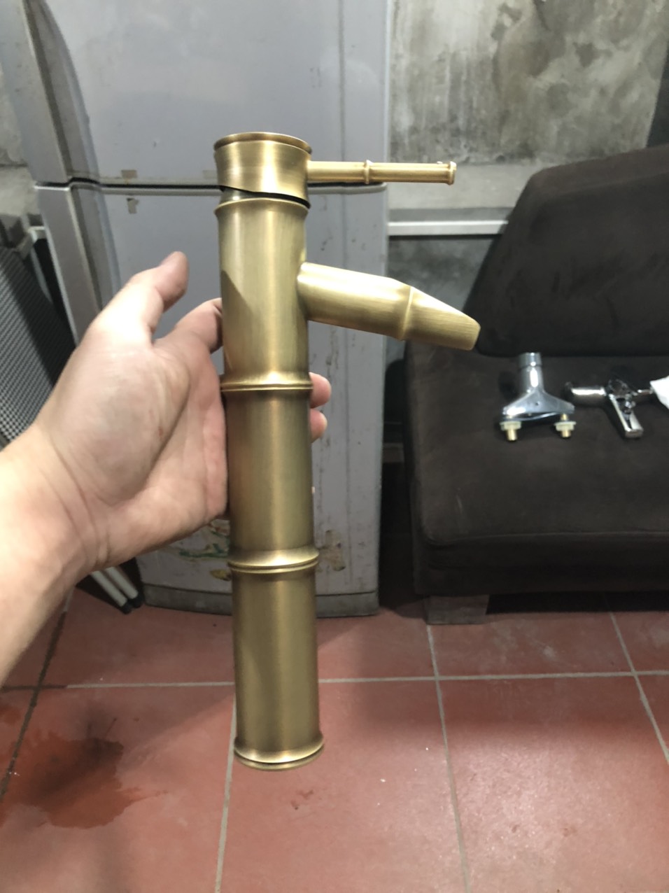 Vòi trúc đốt đồng cao 30cm giá 890k