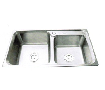 Chậu rửa chén Roland R7943LK